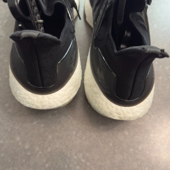 Adidas Ultraboost Mens Sneakers - Picture 5 of 9